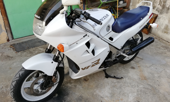 Honda VFR 750 F 1986