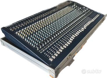 Mixer audio Behringer Eurodesk MX3282A - 32 canali