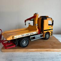 mercedes carro attrezzi bruder giocattolo
