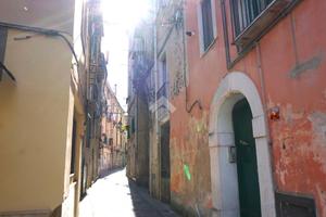 5 LOCALI A MONTECORVINO ROVELLA