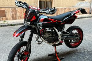 Husquarna sm/cr 125