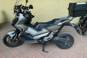 Honda X-ADV 750 