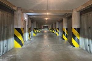 Garage di 35 mq - via Lazio