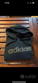 Felpa adidas con cappuccio