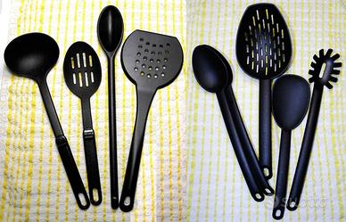 Utensili da cucina in nylon nero, alcuni Tescoma