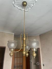 Lampadario 3 luci in ottone dorato con vetri