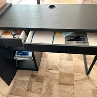 Scrivania ikea 100x70