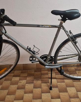 Bici Ibrida Decathlon Riverside 3.1