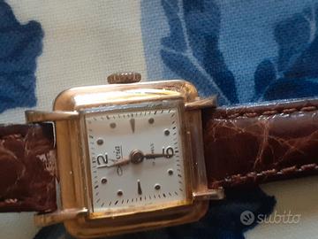 orologio Avia da donna in oro