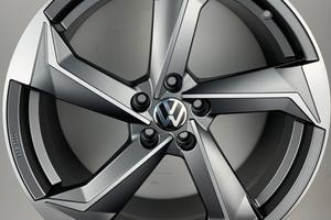 CERCHI IN LEGA VOLKSWAGEN GOLF 5 6 7 8 DA 19