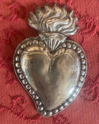 Cuore religioso antico in arg ento 11x7