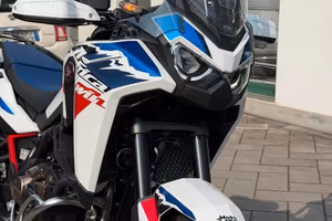 Africa Twin 2025 DCT