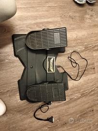 Pedaliera per simulatore di volo