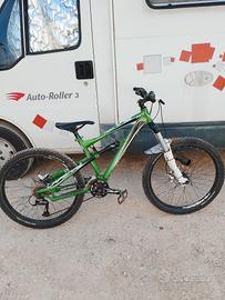 bici da enduro Lapierre 