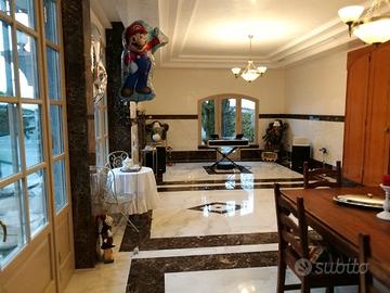Prestigiosa villa su lotto di 2000mq