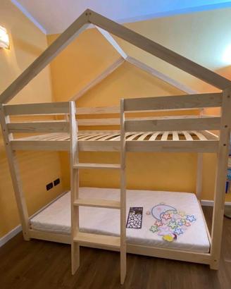 Letto a castello a casetta in legno montessori