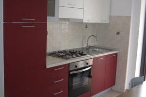 Stanza singola ragazza zona unical