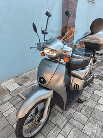 Aprilia scarabeo 50 solo 3761km!!!!