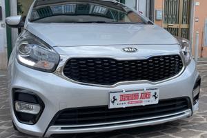 Kia Carens 1.7 CRDi 115 CV Class 7 POSTI LED/NAV