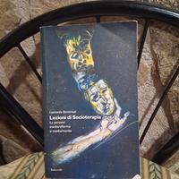 libro lezioni di socioterapia