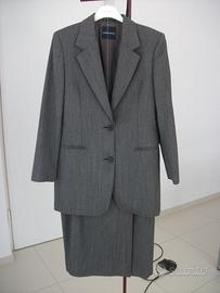 Completo grigio lana , Daniel Hechter, doppia tg.