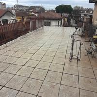 MONTA' IN BIFAMILIARE CON TERRAZZA