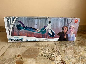 Monopattino frozen