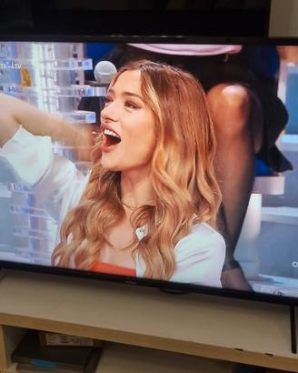 Nilox smart LED TV 4k 50"