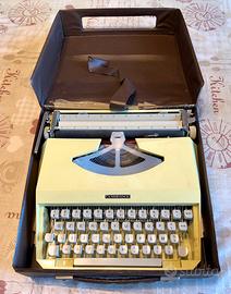 Macchina da scrivere Cambridge