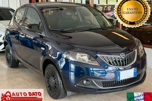 Lancia Ypsilon 1.0 FIREFLY 70 cv. Hybrid SILVER
