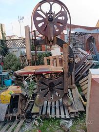 Antica sega a nastro punzonatrice BCS