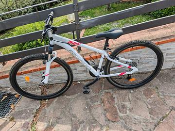 Bicicletta mountain bike S rockrider st 100 donna