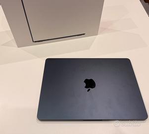 Macbook air M4 16/256 blu mezzandotte  2025