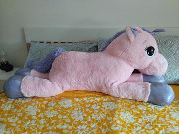 Unicorno gigante 