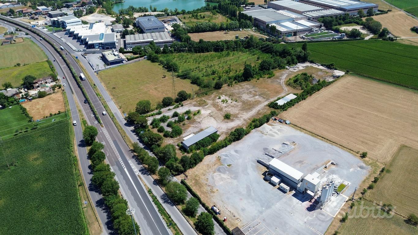 TERRENO A LONATO DEL GARDA - Vista 2