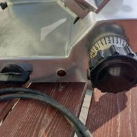 Affettatrice Aghetto modello Universal usata