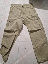 Wrangler pantaloni con tasconi beige
