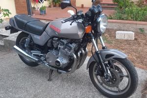  Suzuki gsx 1100 e