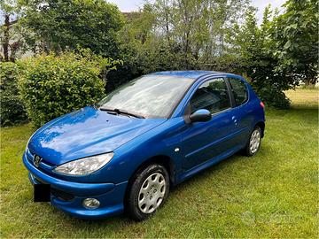Peugeot 206 Sweet Year- anno 2006 -Benz 1.4 16v