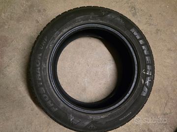 Pneumatici invernali MINERVA FROSTRACK UHP 235/55