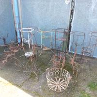 Lotto portavasi / portacatini vintage da giardino