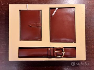 Set portafoglio portadocumenti e cintura in pelle