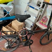 Bicicletta da donna pedalata assistita