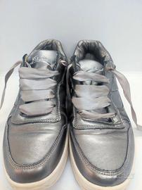 Sneakers Romeo Gigli Metallizzate Argento con Lacc