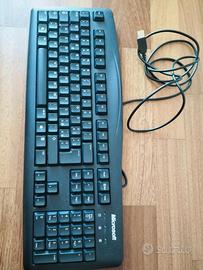 Tastiera Microsoft USB cablata