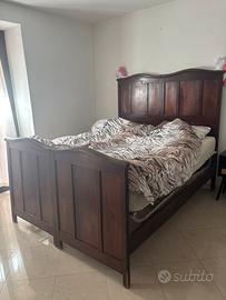 letto in legno vintage