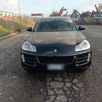 Porsche Cayenne 3.2 gpl