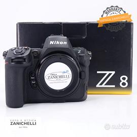 Nikon Z8 Body 2950 Scatti Usato (G392)