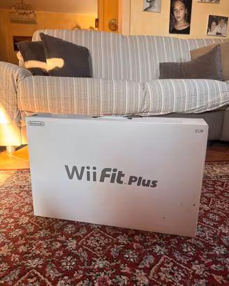 Nintendo Wii Balance Board + Wii Fit Plus