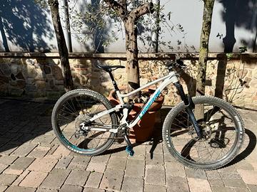 Bici MountainBike Lapierre Zesty AM 4.9 – 2022